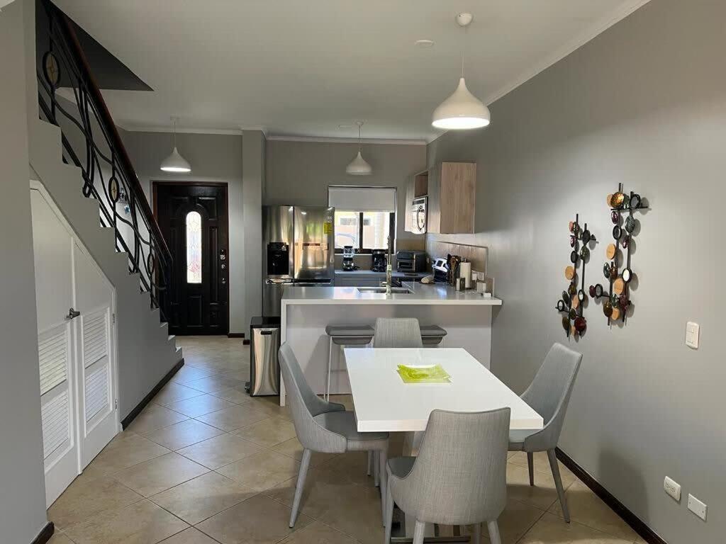 Special House In Gold Coast With Private Jacuzzi Villa Palm Beach Esterno foto